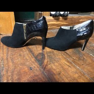 Michael Kors Black High Heel Ankle Boots $25 OBO